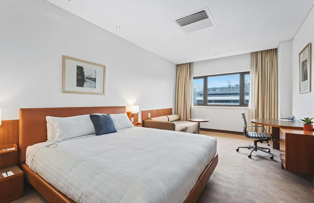 Novotel Canberra-1