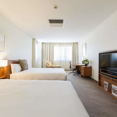 Novotel Canberra-3